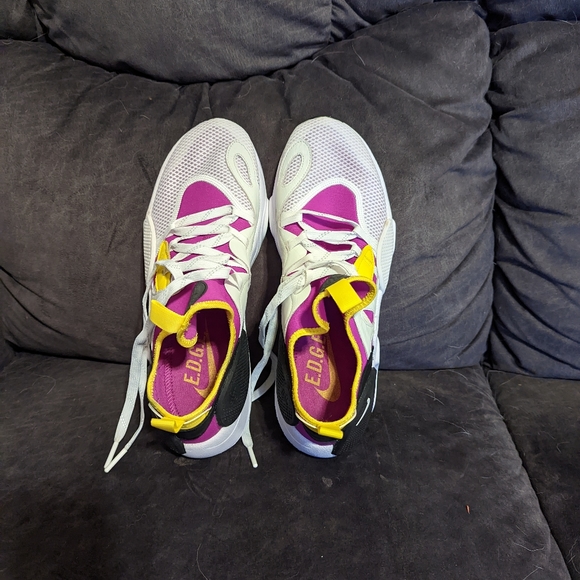 NWOT Nike Air huarache E.D.G.E Txt - Picture 5 of 7